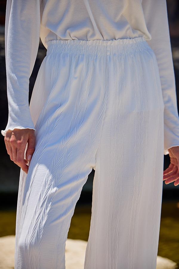 KatreKadın Pantolon Hafif Kumaş Piliseli Beyaz