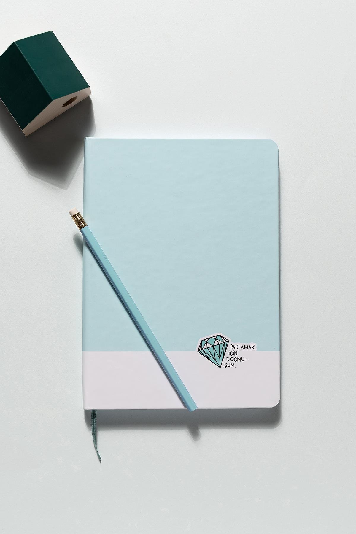 Hisli Şeyler 16*22 96 Yp.Sert Kapak Ciltli Defter-Parlamak İçin Doğmuşum