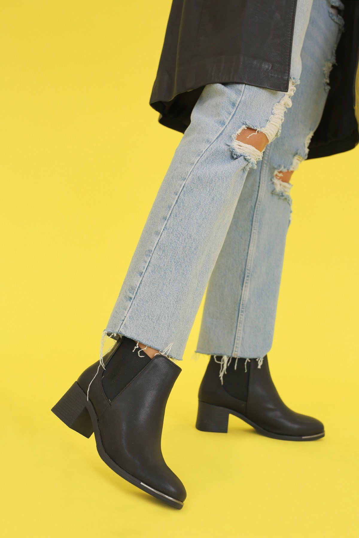 ALVİN  5 Cm Topuklu Zara Model Kisa Bot Siyah