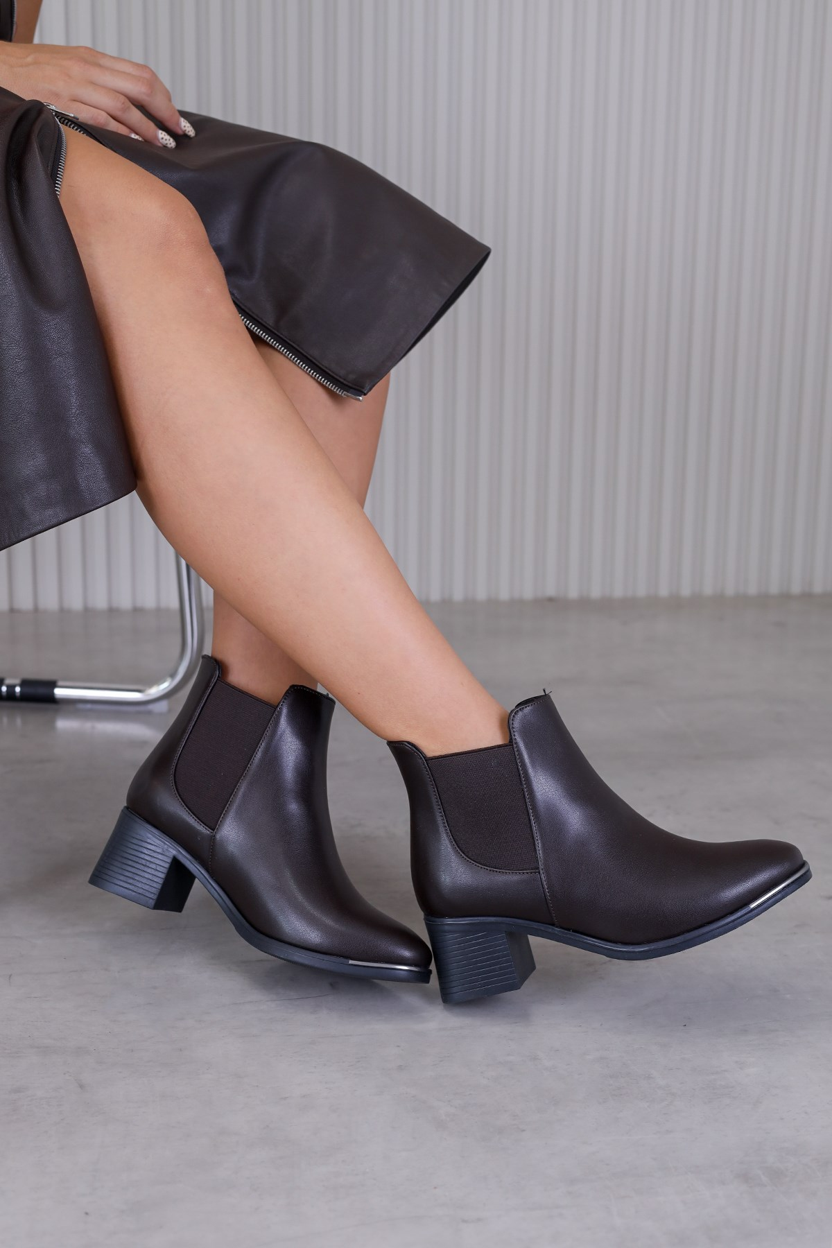 ALVİN 5 CM TOPUKLU ZARA MODEL KISA BOT KAHVE
