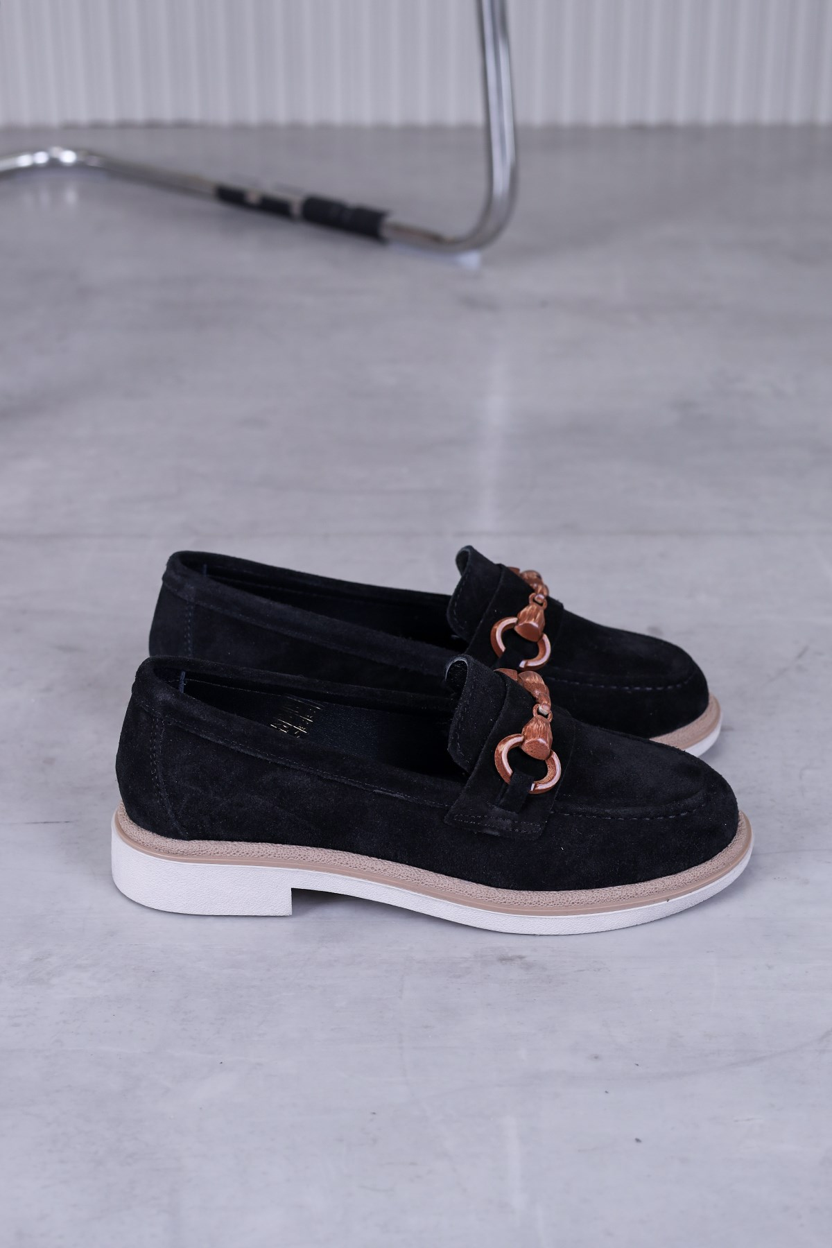 b1555 model 2 cm tabanlı yeni sezon orjinal deri loafer babet SIY.SUET