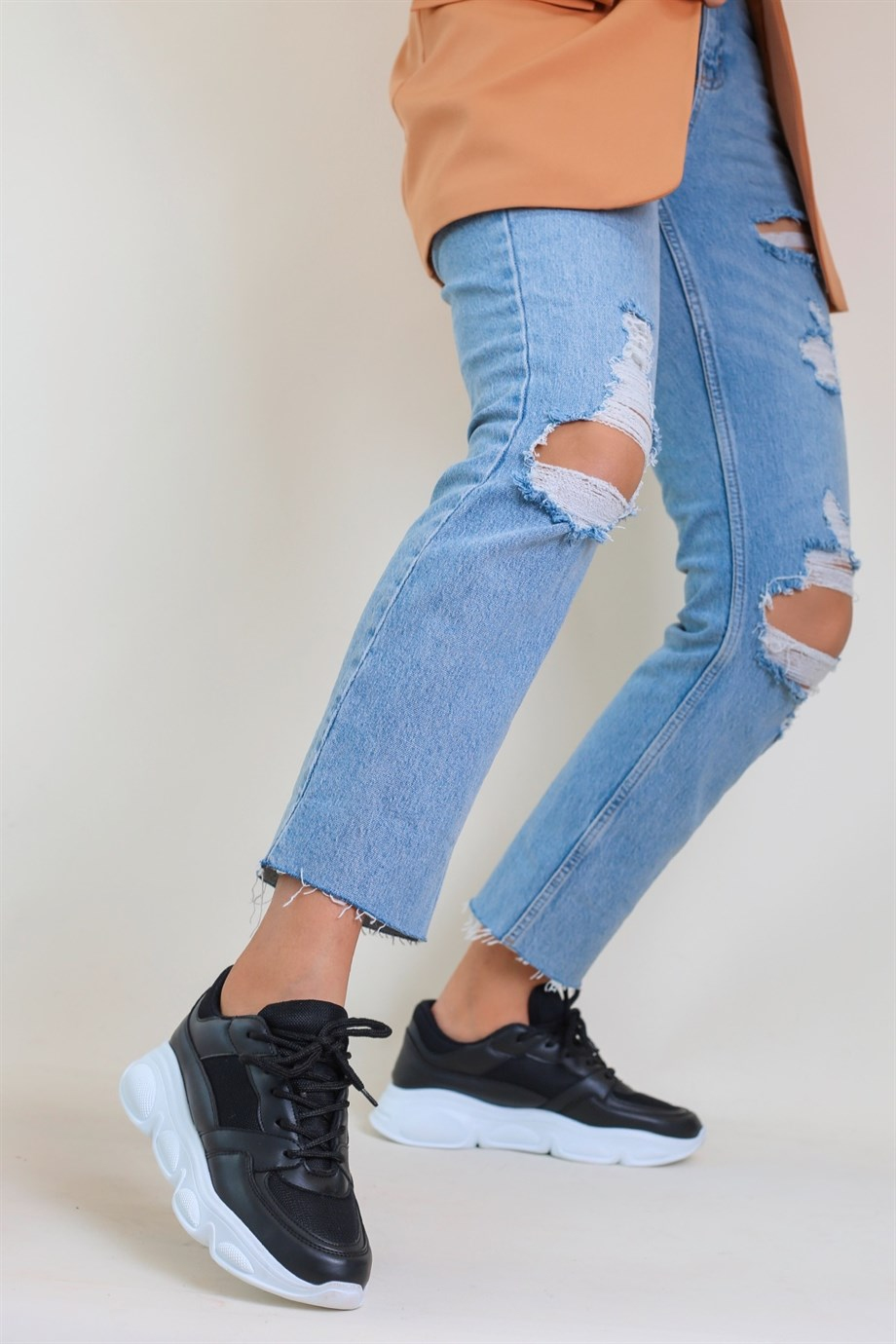 Cassy Model 5 Cm Tabanli Yeni Sezon Sneakers Spor Ayakkabi Siyah