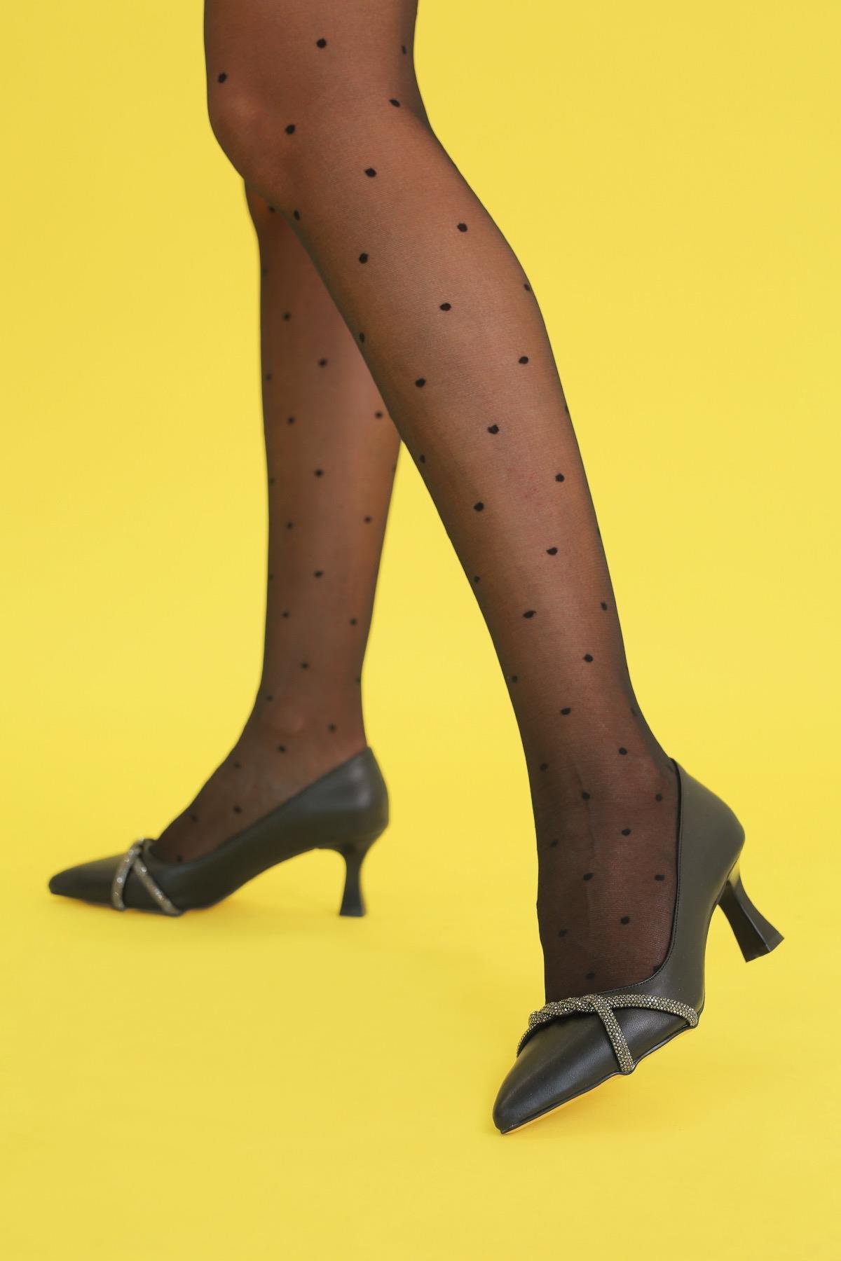 DAMİON MODEL 5 CM TOPUKLU TAŞ DETAYLI TOPUKLU AYAKAKBI SIY.TAS