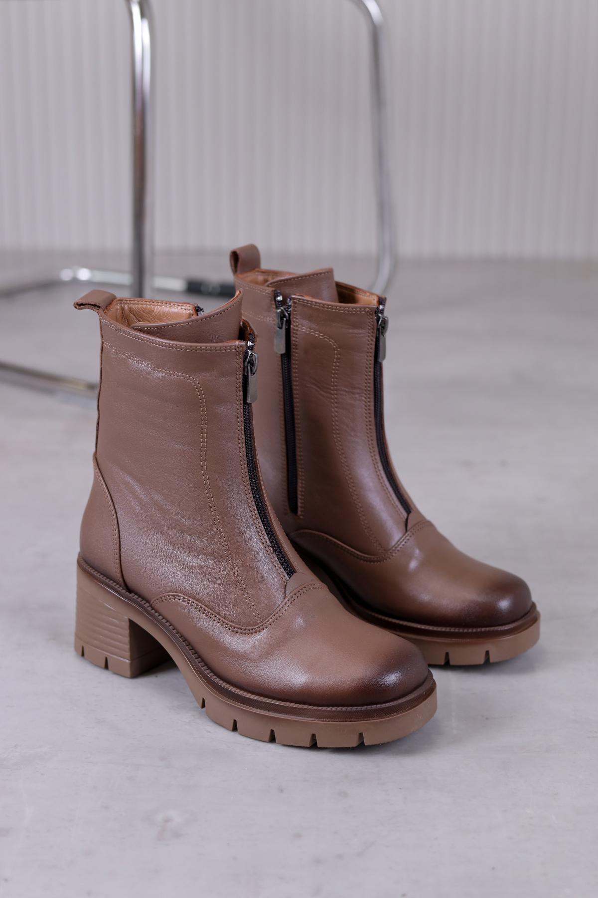 e2426 model model ortepedik taban orjibal deri bot VIZON