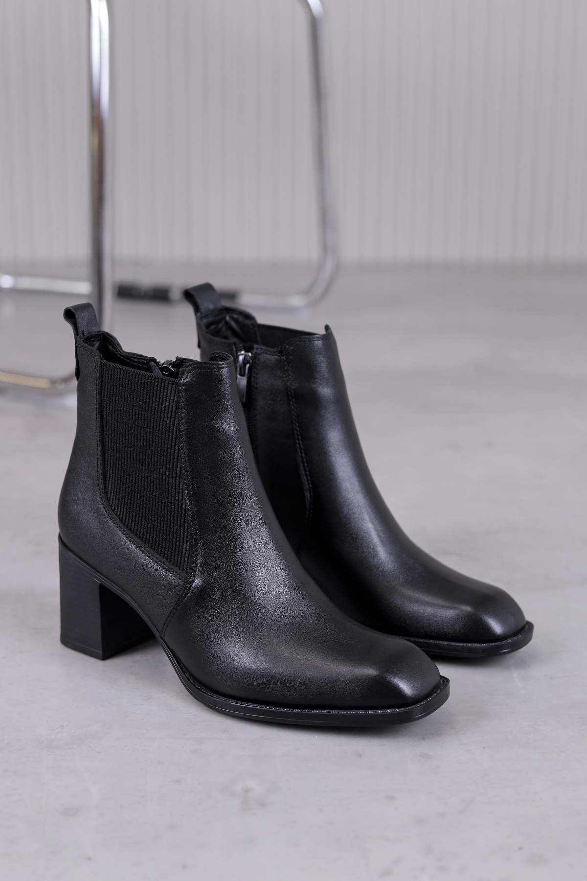 e9805  model 5 cm topuklu yeni sezon bot orjinal deri SIYAH