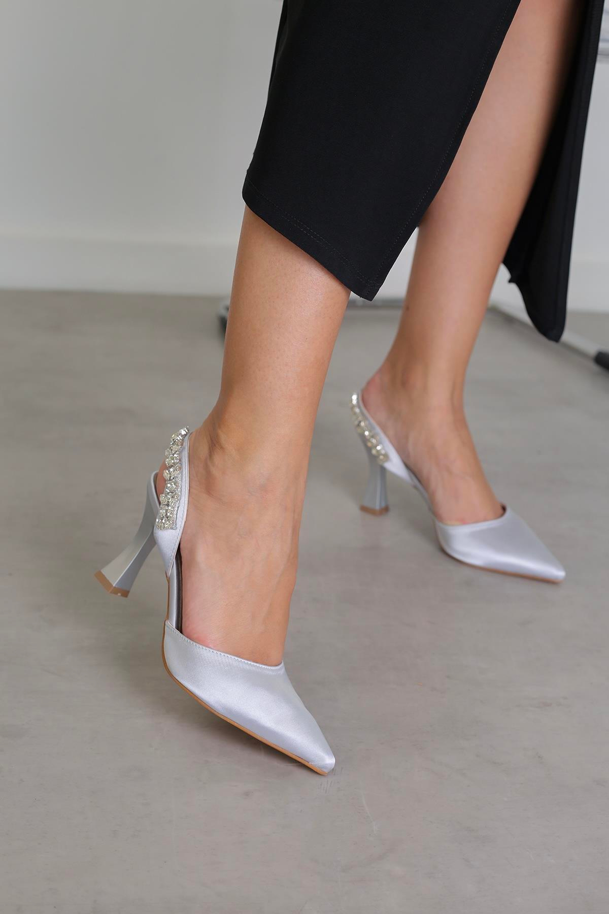 ec233  model yeni sezon 5 cm topuklu taş detaylı abiye ayakakbı GUMUS