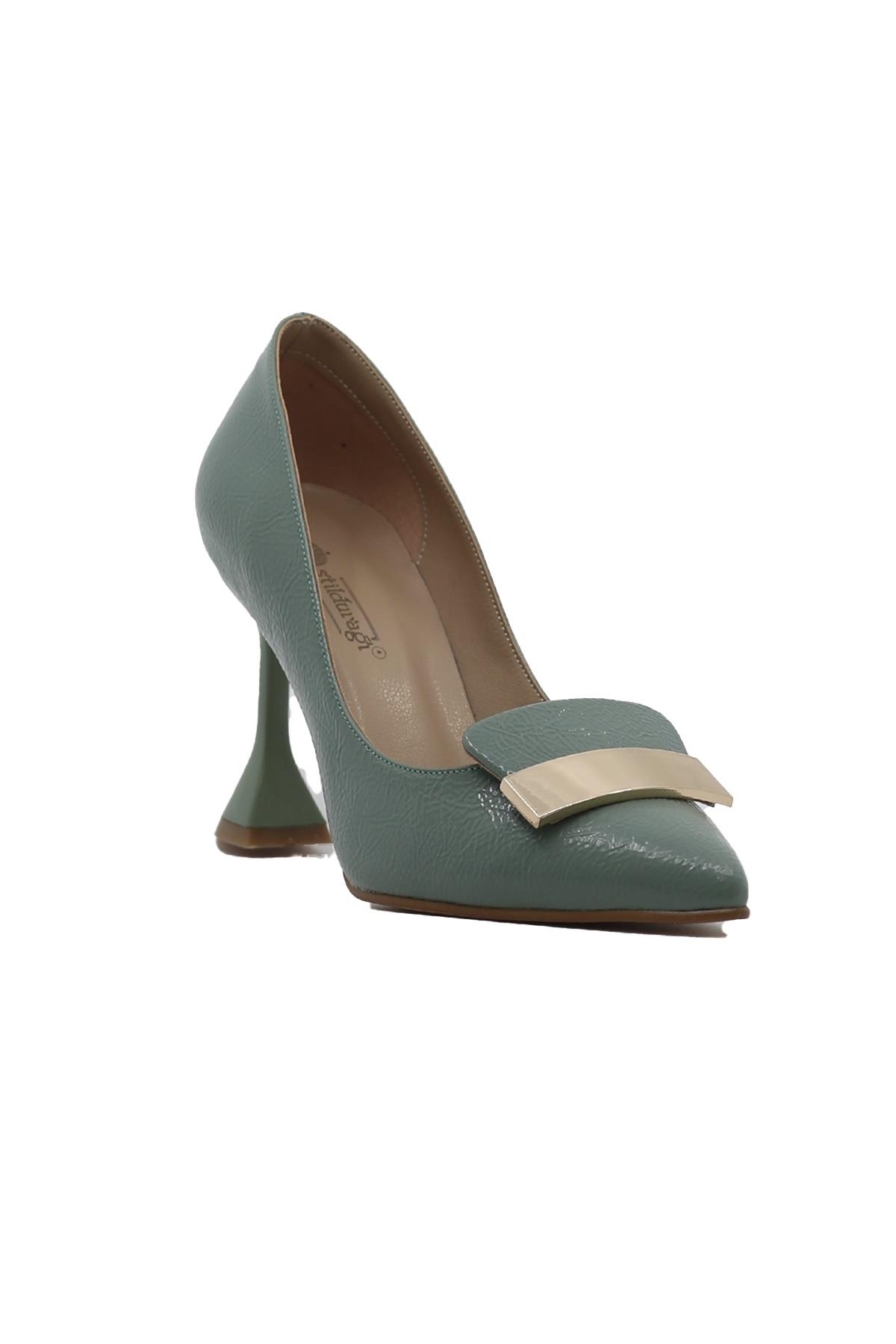 Elenor 8 Cm Metal Detayli Yeni̇ Sezon Topuklu Ayakkabi Sti̇letto Yes.krisik