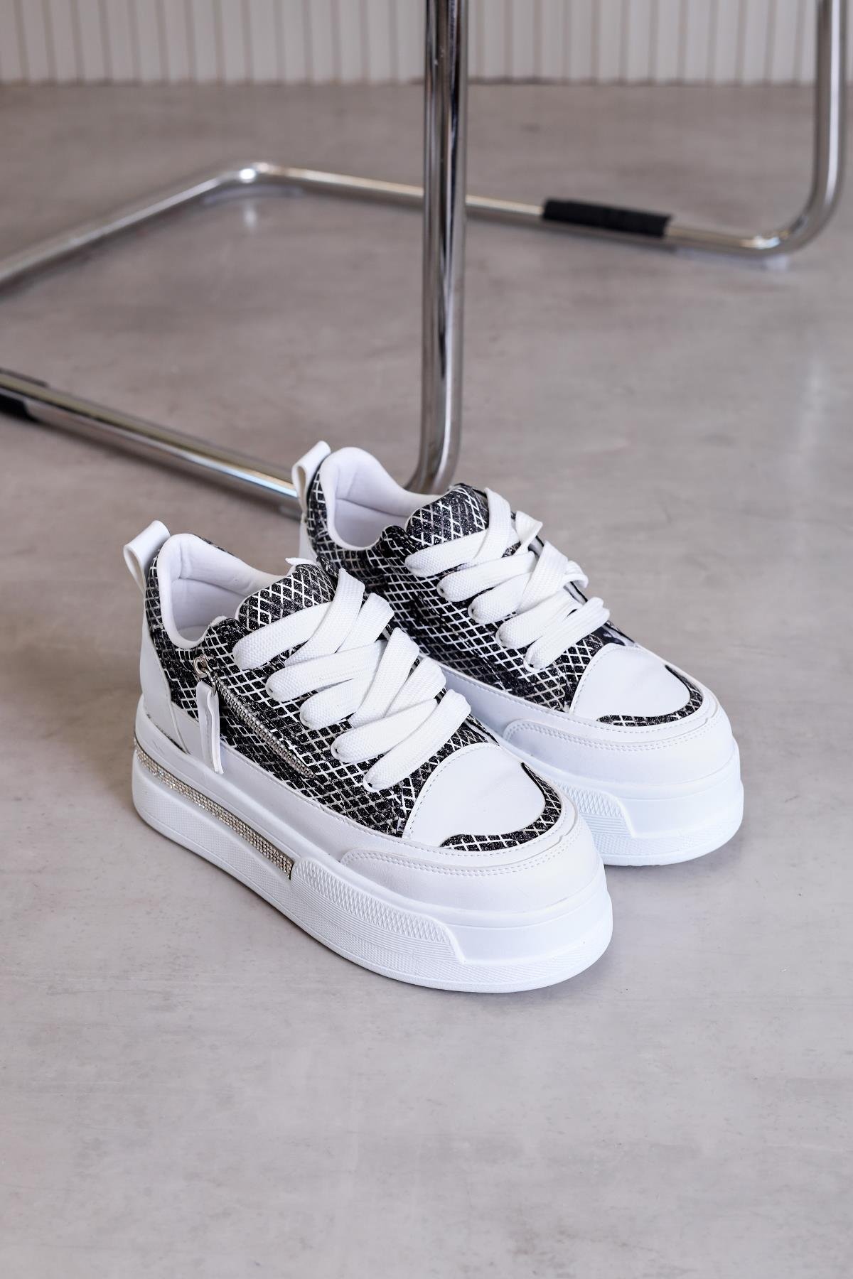 f019 model dolgu taban 5 cm topuklu yeni sezon spor ayakkabı SIY.YILAN