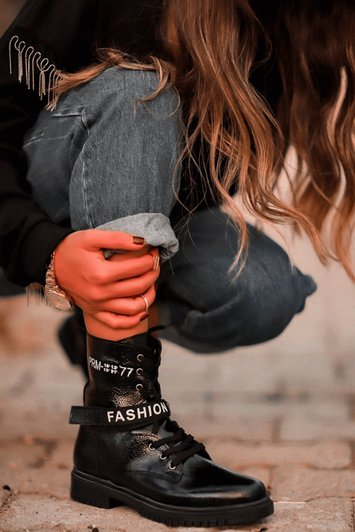 Fashion Model Yeni Sezon Postal Siy.kirisk