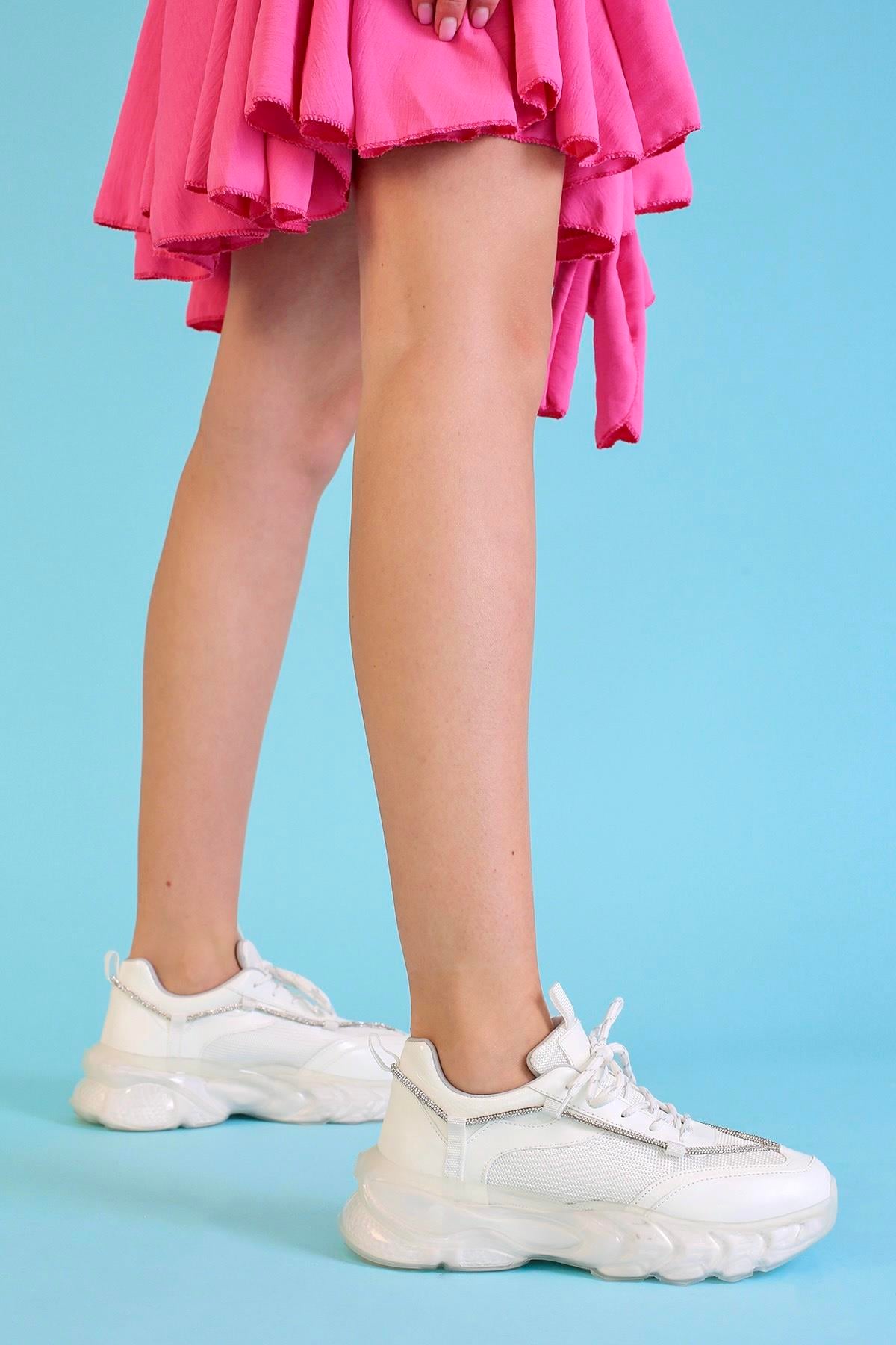 FUSTE MODEL 5 CM KALIN TABANLI YENİ SEZON SNEAKERS SPOR AYAKKABI BEYAZ