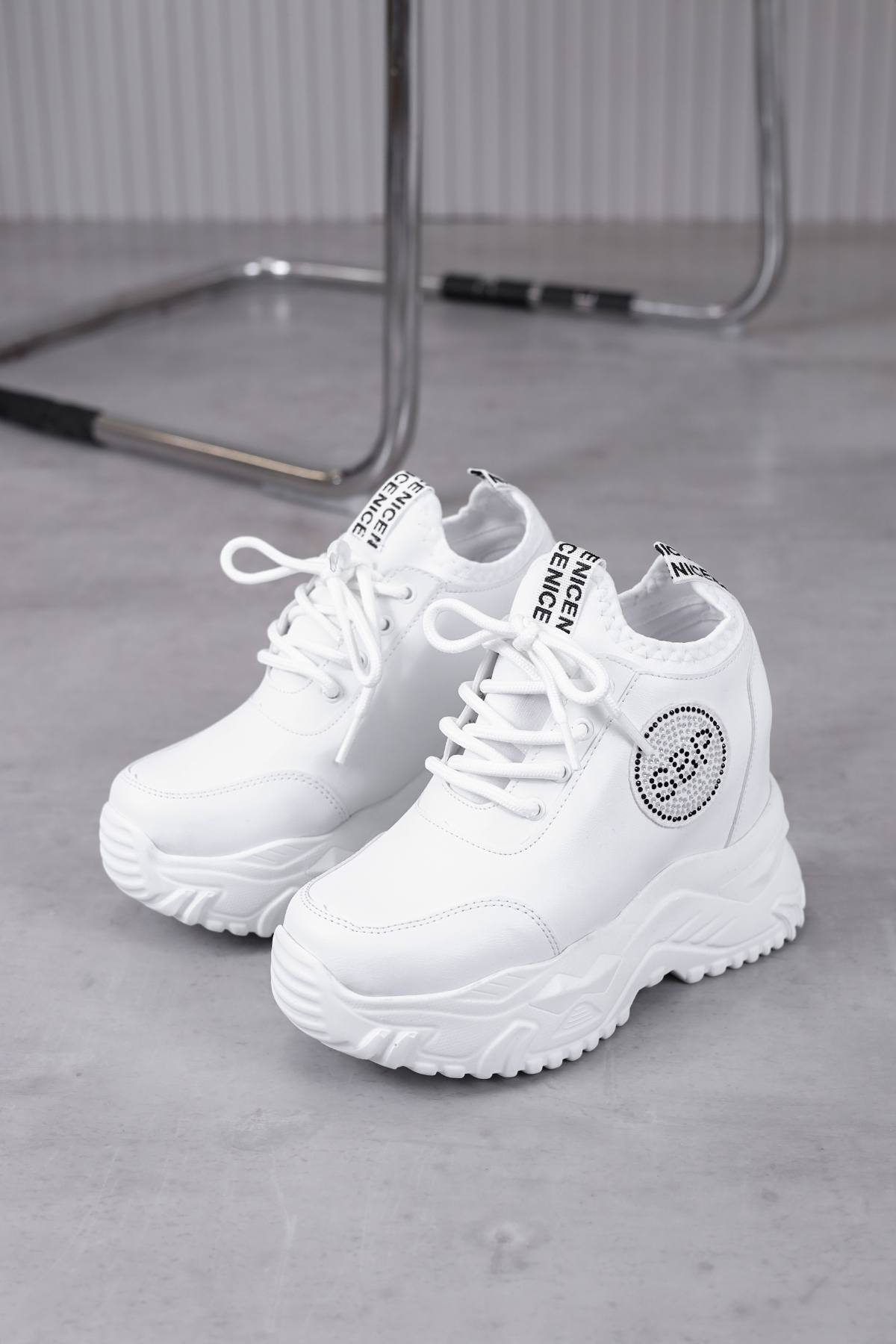 g8008 model dolgu topuk 8 cm yeni sezon spor ayakkabı BEYAZ