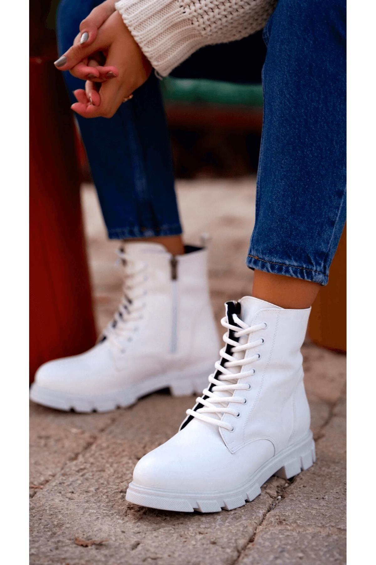 HİNGO MODEL YENİ SEZON POSTAL BOT BEYAZ