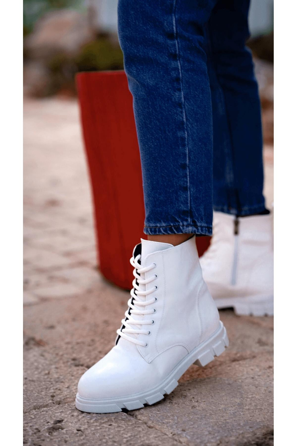 HİNGO MODEL YENİ SEZON POSTAL BOT BEYAZ