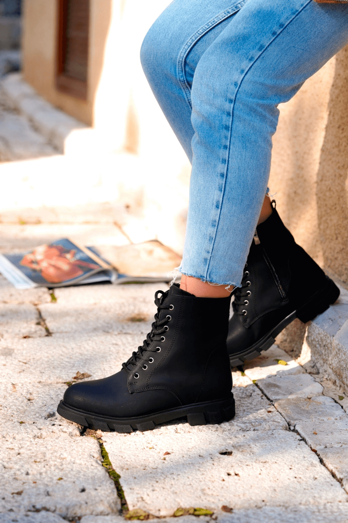 HİNGO MODEL YENİ SEZON POSTAL BOT Siyah