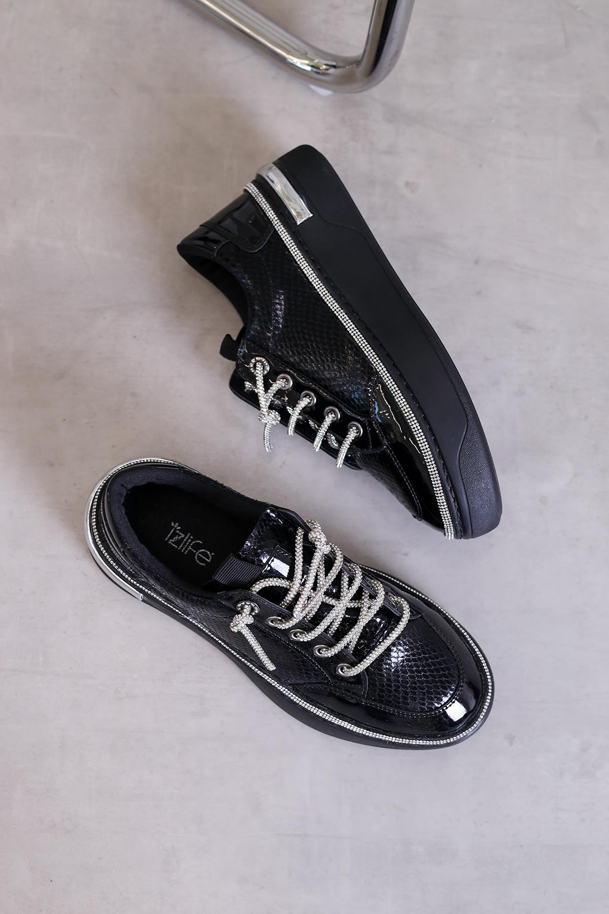 ız2582 model 3 cm tabanlı taş detaylı yeni sezon spor ayakkabı SIYAH