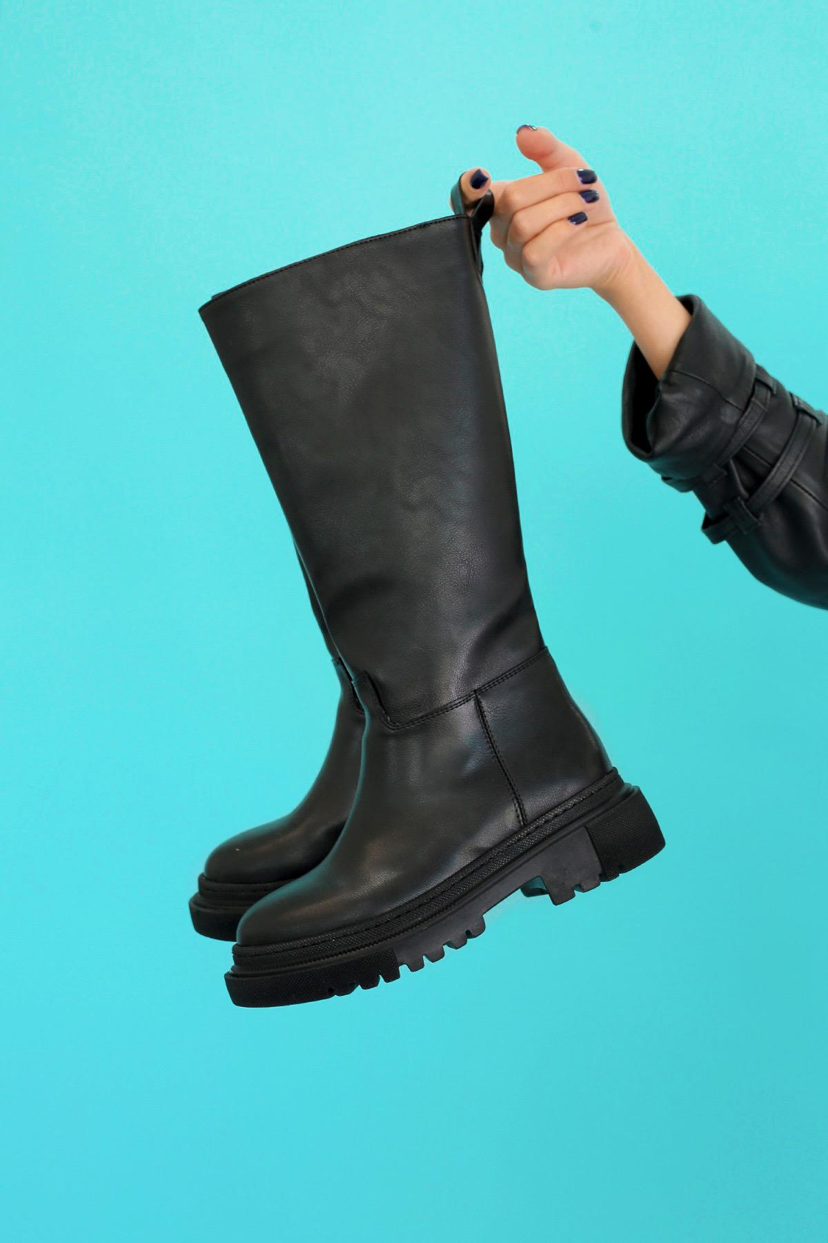 JANETTE ZARA MODEL 4 CM TOPUKLU KISA BOT ÇİZME SIYAH