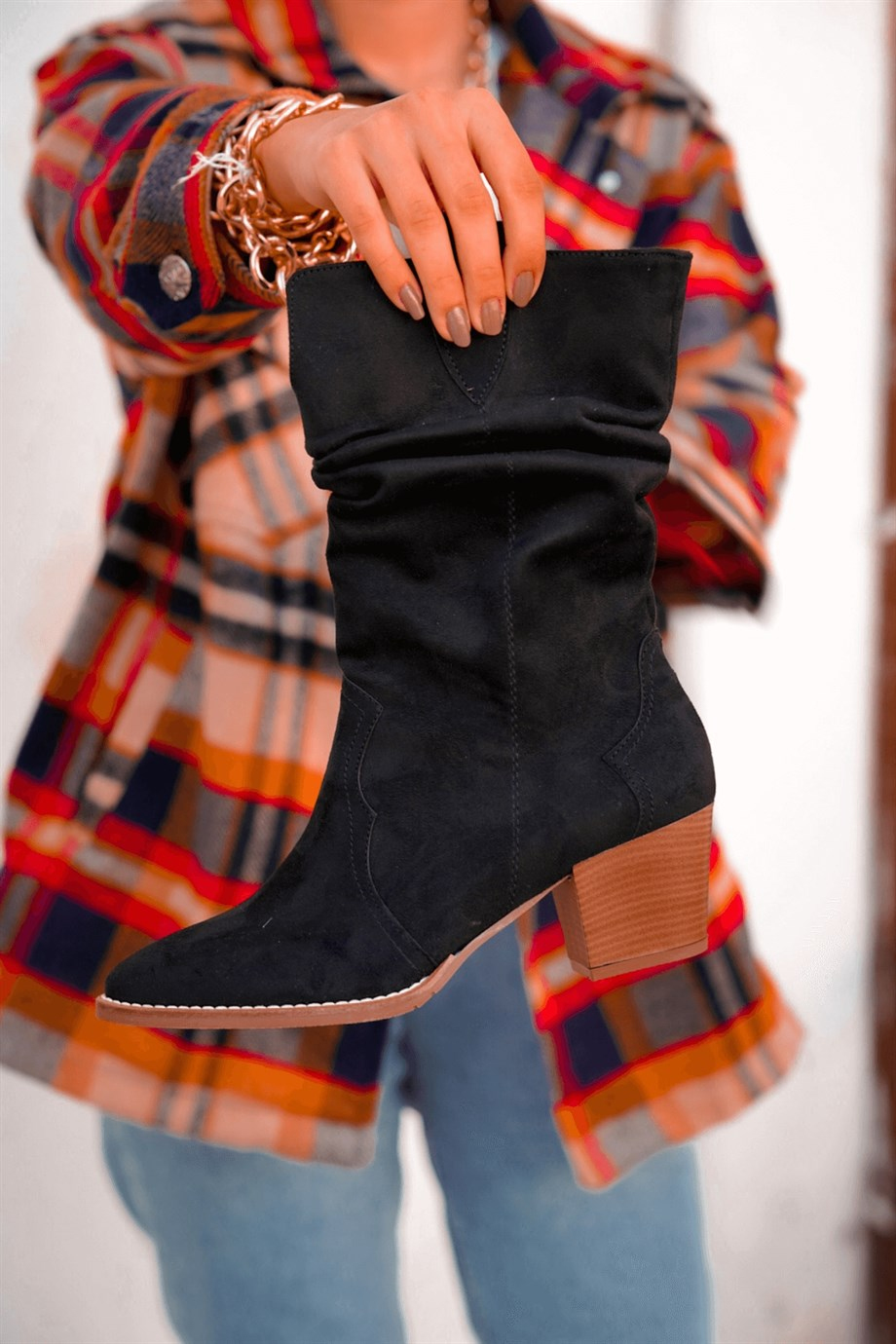 Jemma Model 5 Cm Topuklu Western Kisa Çizme Siy.suet