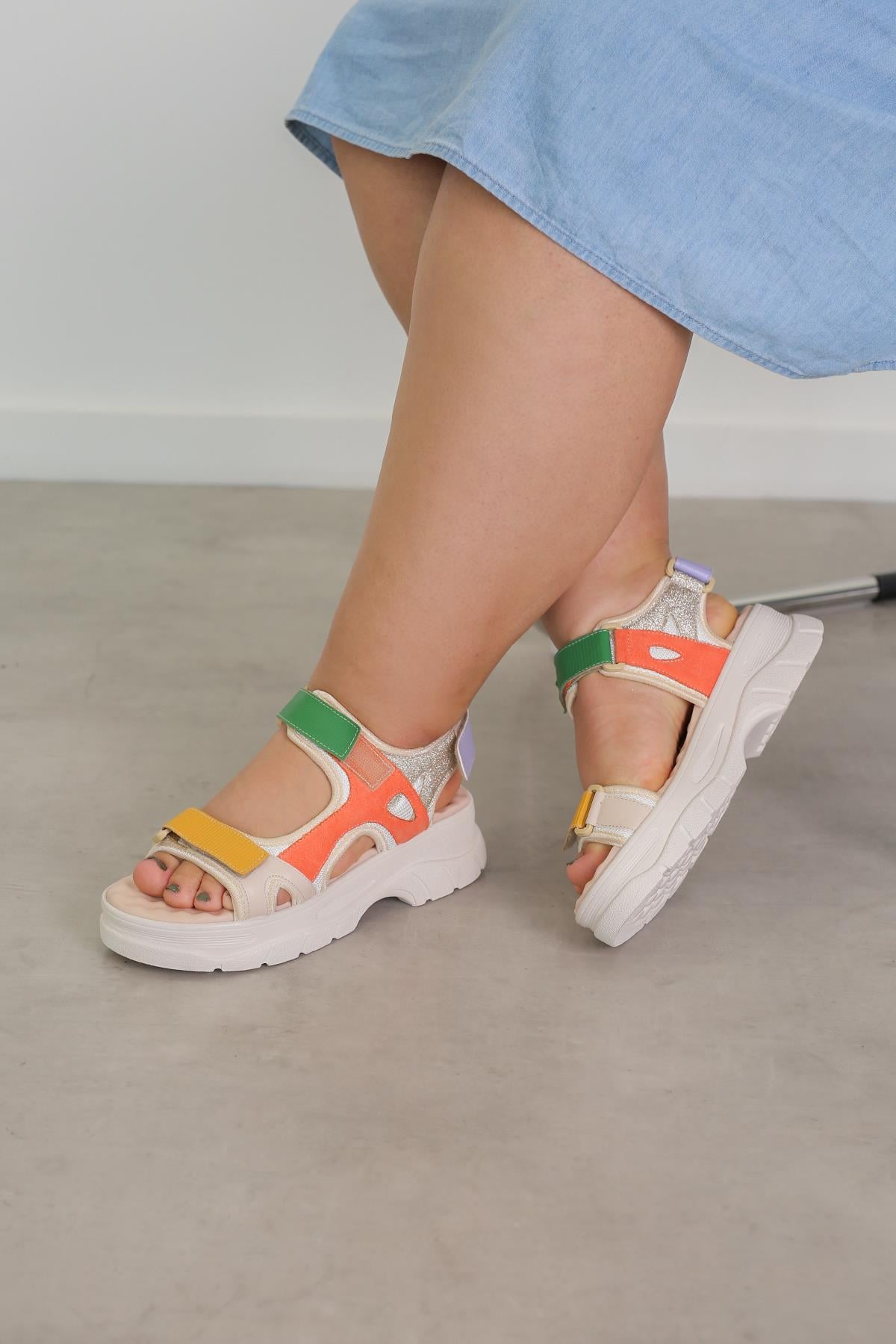 JESSİE MODEL 5 CM CIRTCIRT DETAYLI YENİ SEZON SANDALET HRDL.ORANJ