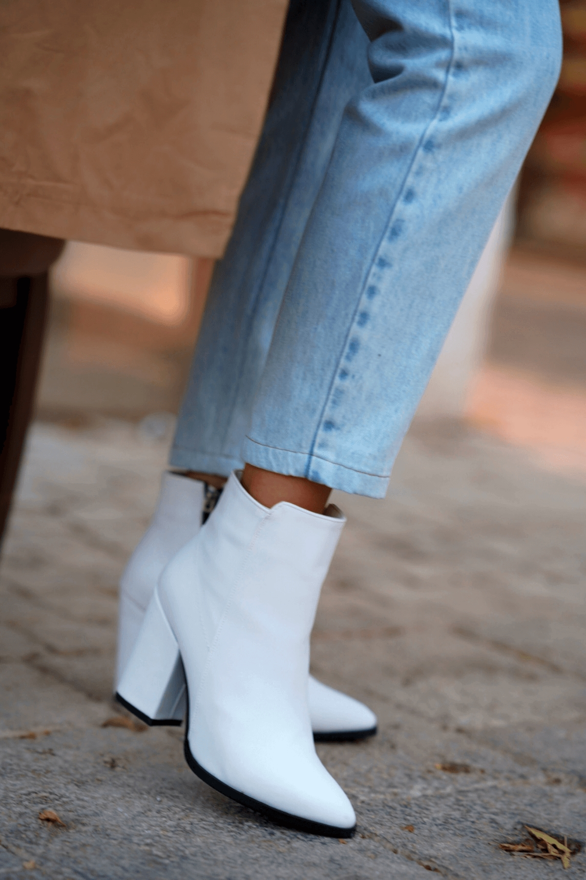 Lady 7 Cm Topuklu  Bot Beyaz