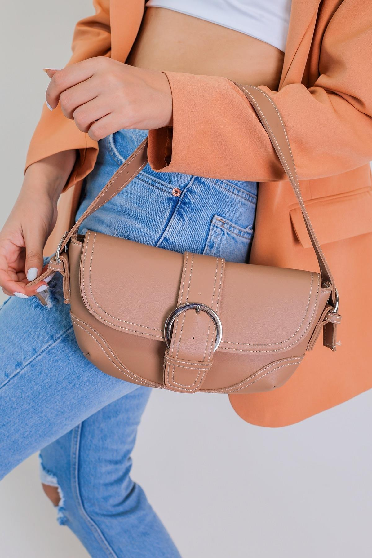 Laika Model Yeni Sezon Çanta Nut
