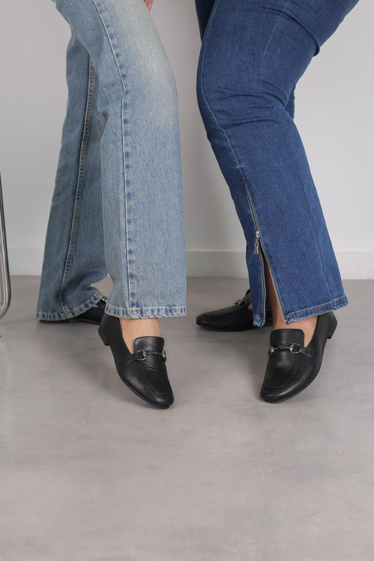 LİZZY MODEL ORJİNAL DERİ TOKA DEAYLI LOAFER BABET SIYAH