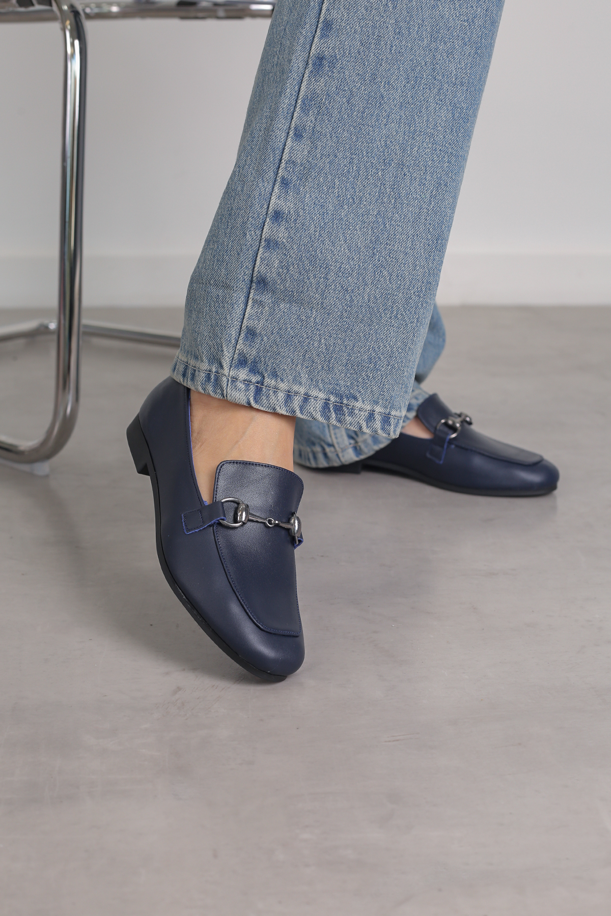 LİZZY MODEL ORJİNAL DERİ TOKA DEAYLI LOAFER BABET LACIVERT