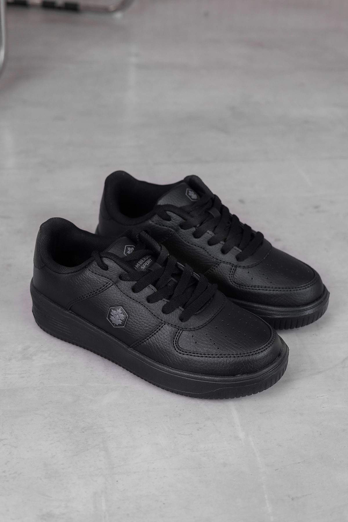 lj320-lumberjack  model 3 cm tabanlı orjinal spor ayakkabı SIYAH
