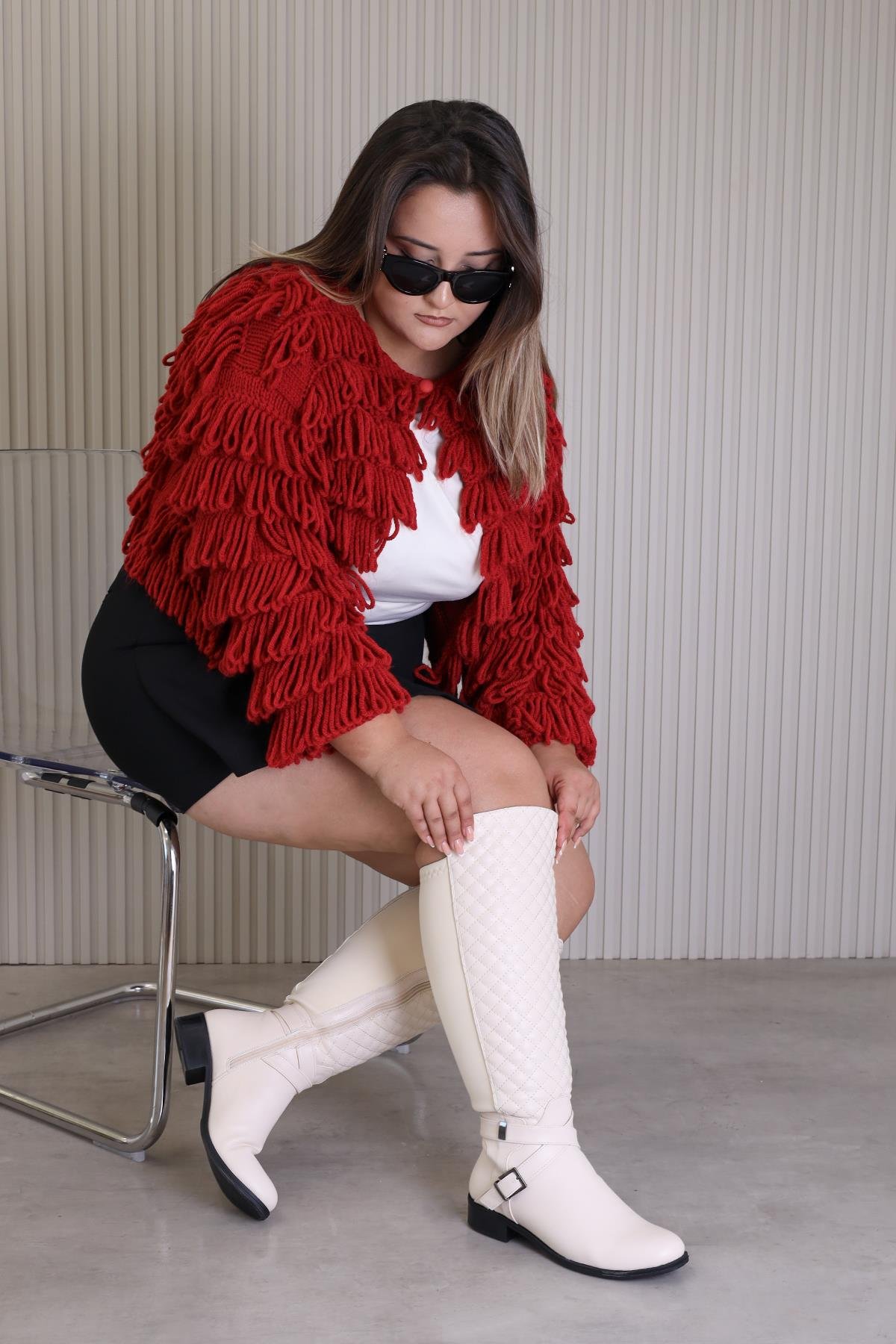 LOVİ MODEL 2 CM TABANLI PREMİUM KALİTE SİHİRLİ ÇİZME TEN