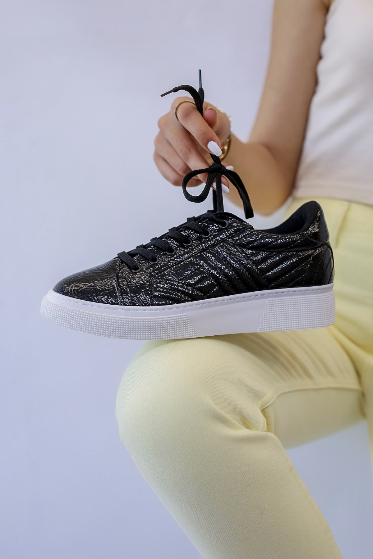 Lupin Model Yeni Sezon Rugan Sneakers Spor Ayakkabi Siy.rugan
