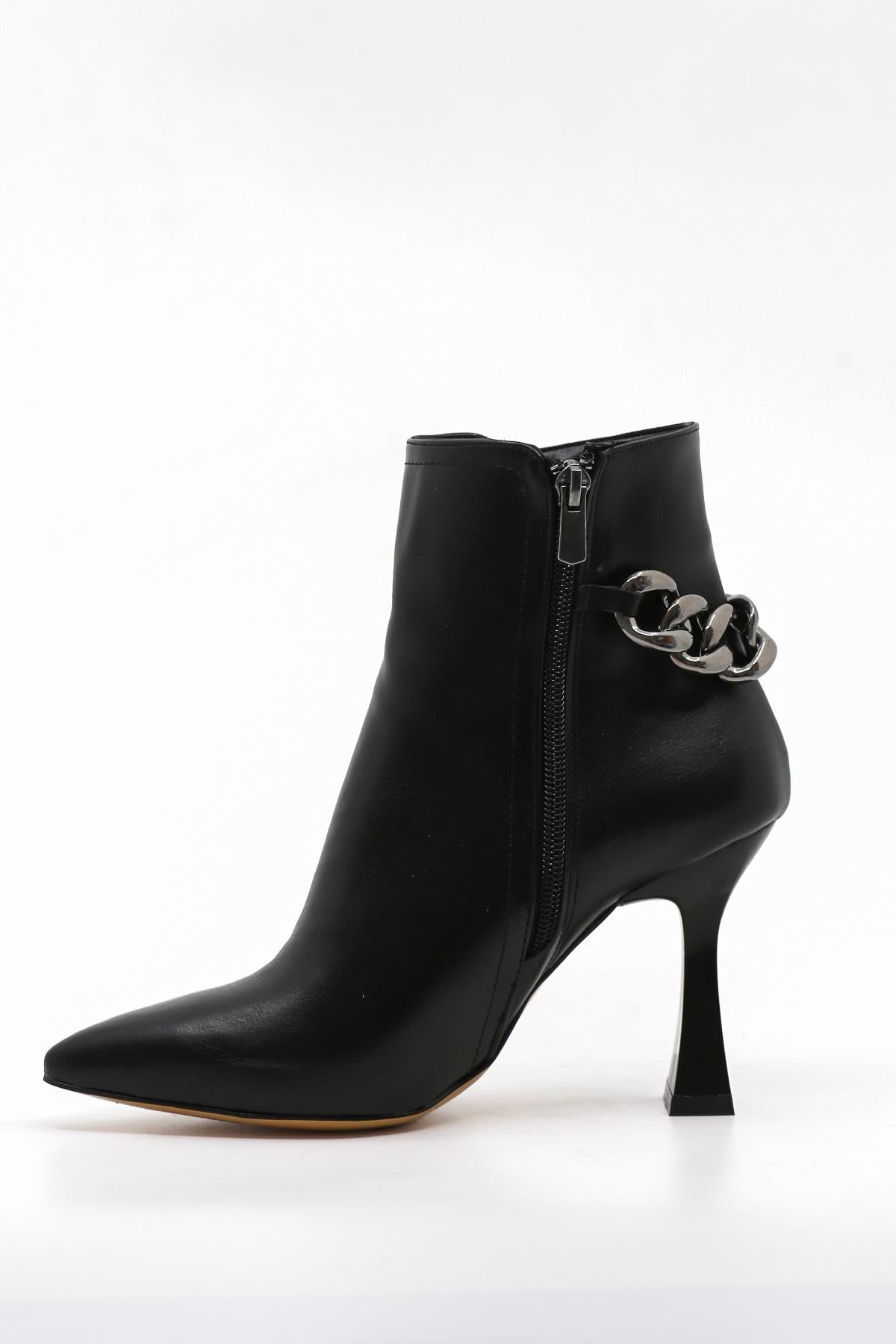Marie 8 Cm Zara Model Yeni̇ Sezon Zi̇nci̇r Detayli Bot Siyah
