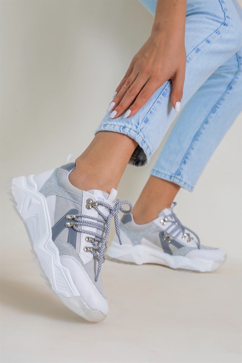 Milan Model Sim Detayli Sneakers Yeni Sezon Spor Ayakkabi Beyaz