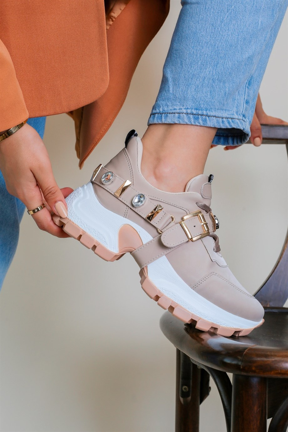 Mugo Model Yeni Sezon Sneakers Taşli Spor Ayakakbi Nut