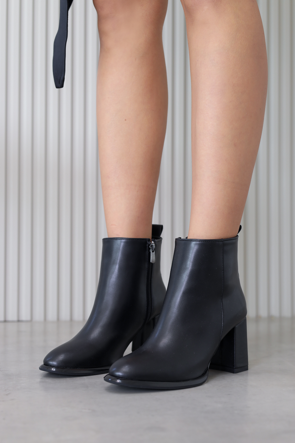 nw290011  model 6 cm topuklu yeni sezon kısa bot SIYAH