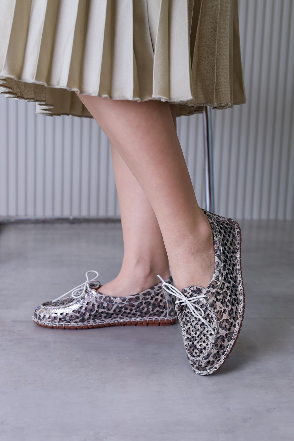 pe2009 2cm tabanlı orjinal deri  loafer babet LEOPAR