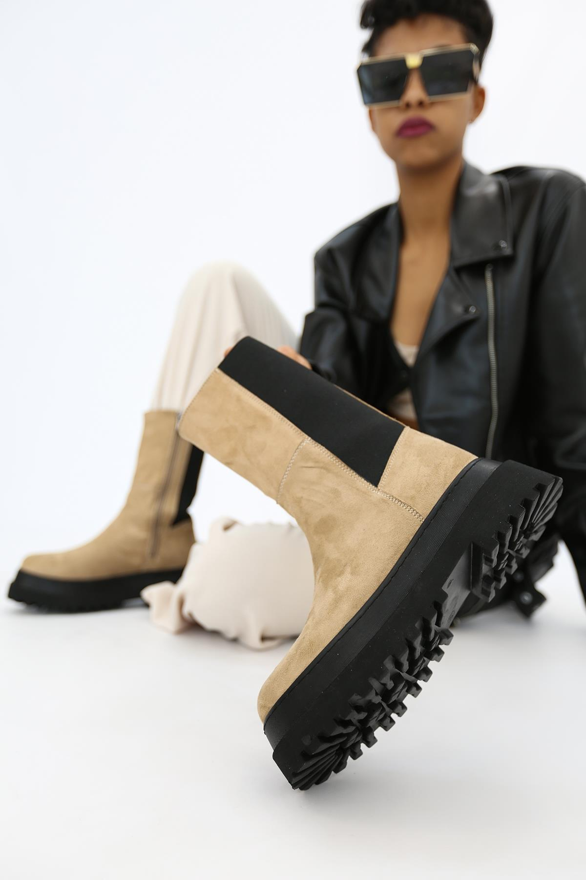 Rull Model Kalin Taban Lastik Detayli Postal Çizme Vizon Suet