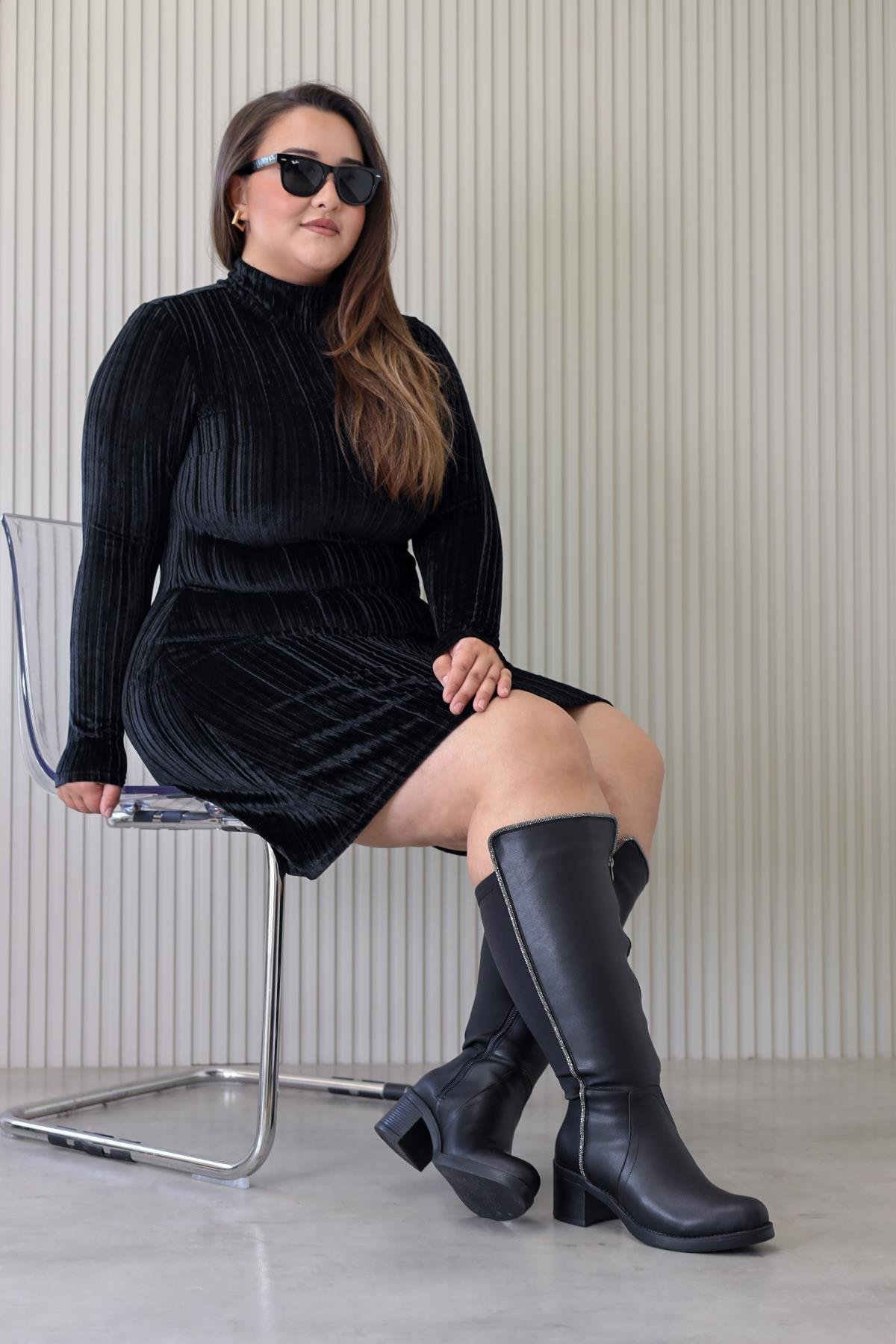 SİLVA SİHİRLİ ÇİZME 5 CM TOPUKLU TAŞ DETAYLI ÇİZME SIYAH