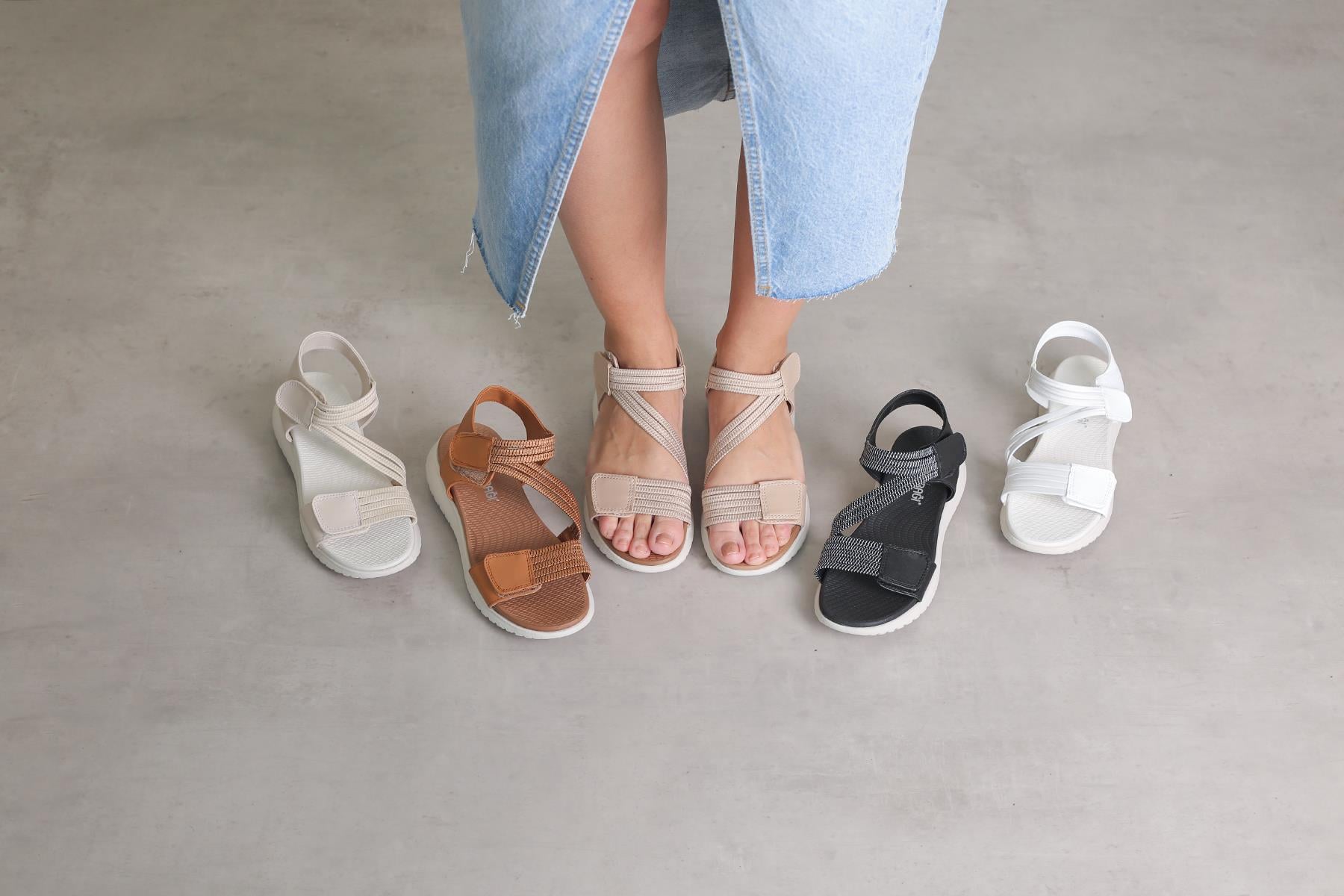 ST1002 MODEL 3 CM TABANLI LASTİK BANT  DETAYLI SANDALET AYAKKABI YENİ SEZON BEYAZ