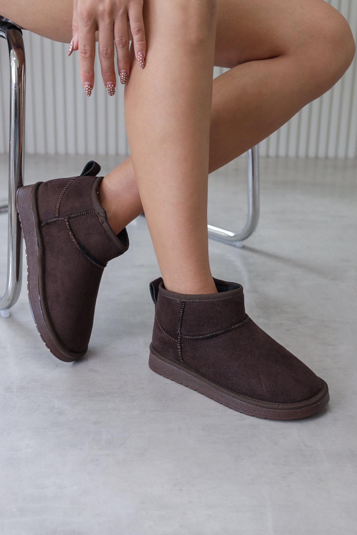 st1075  model 2  cm tabanlı yeni sezon kısa bot KAHVE