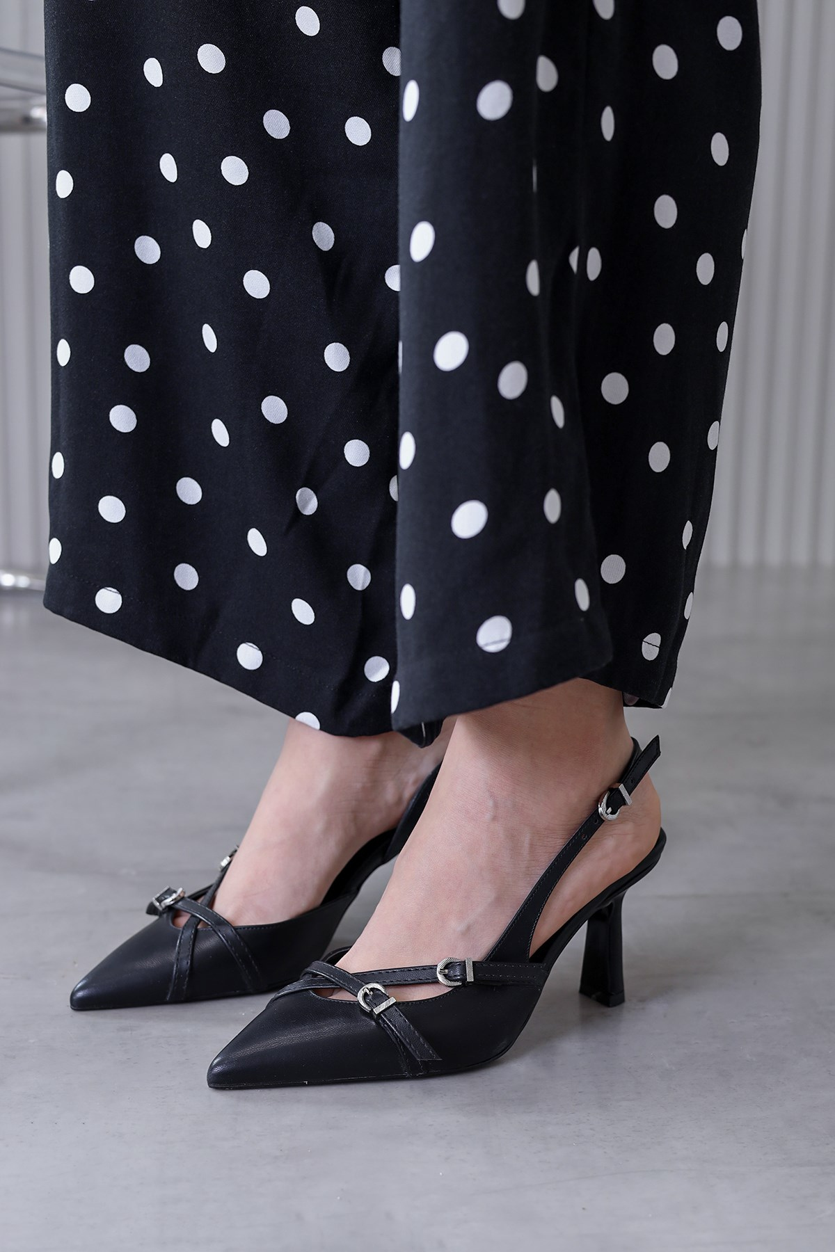 tita model 5 cm yeni sezon stiletto topuklu ayakkabı SIYAH