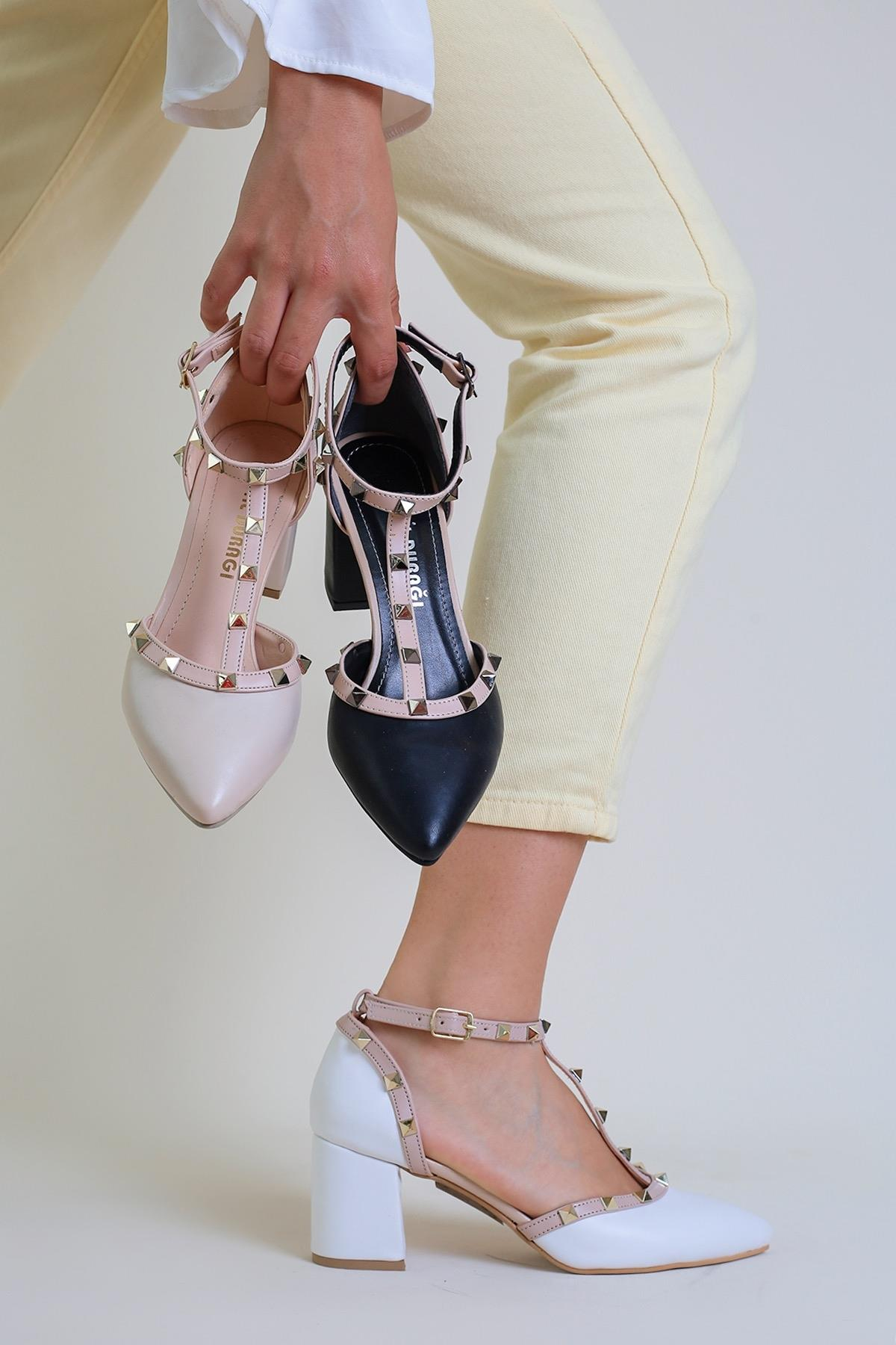 Valentino Troklu  Şerit Detayli  5 Cm Topuklu Ayakkabi Beyaz