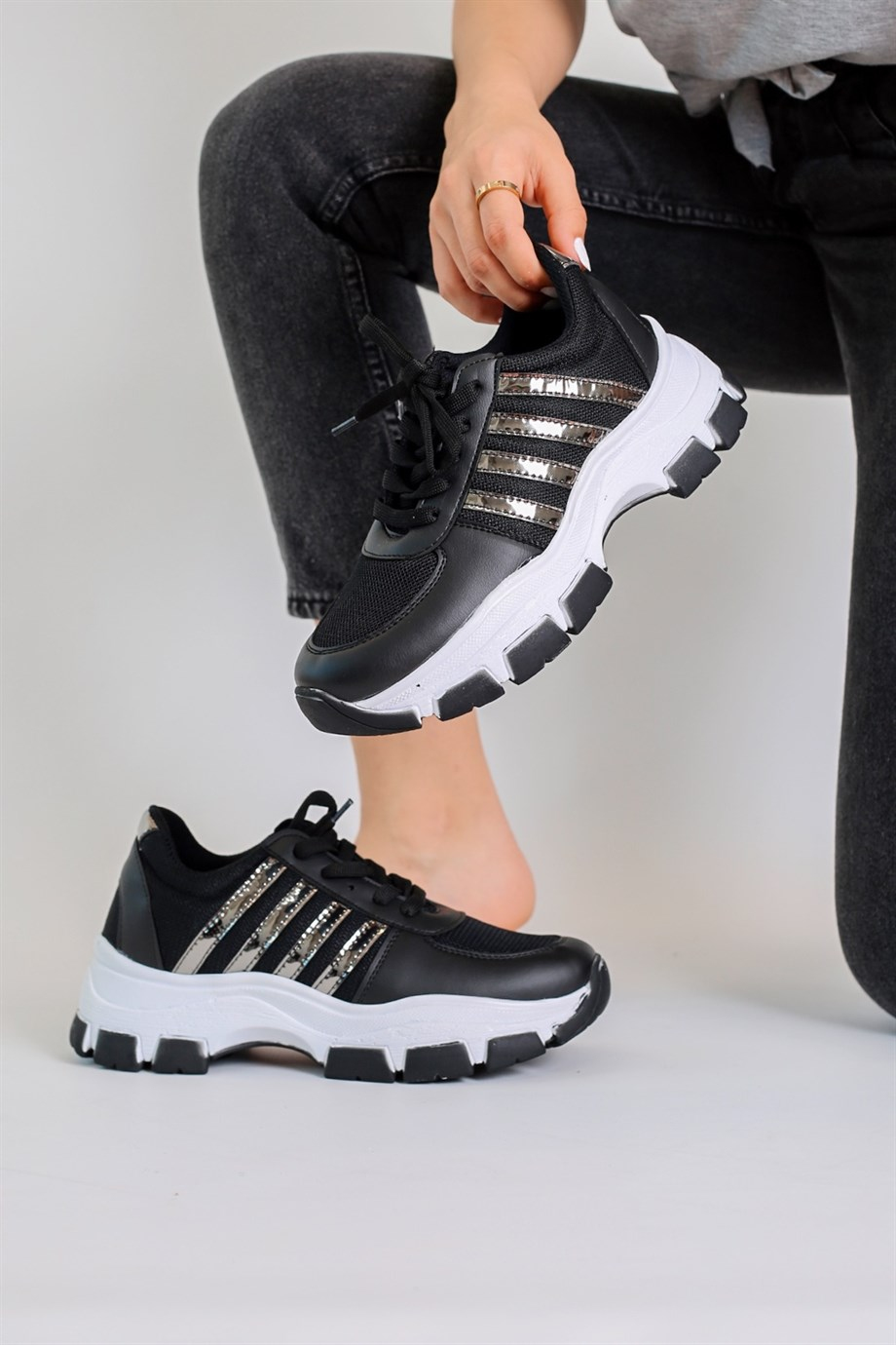 Wake Model 5 Cm Tabanli Yeni Sezon Sneakers Spor Ayakkabi Siy.gumus