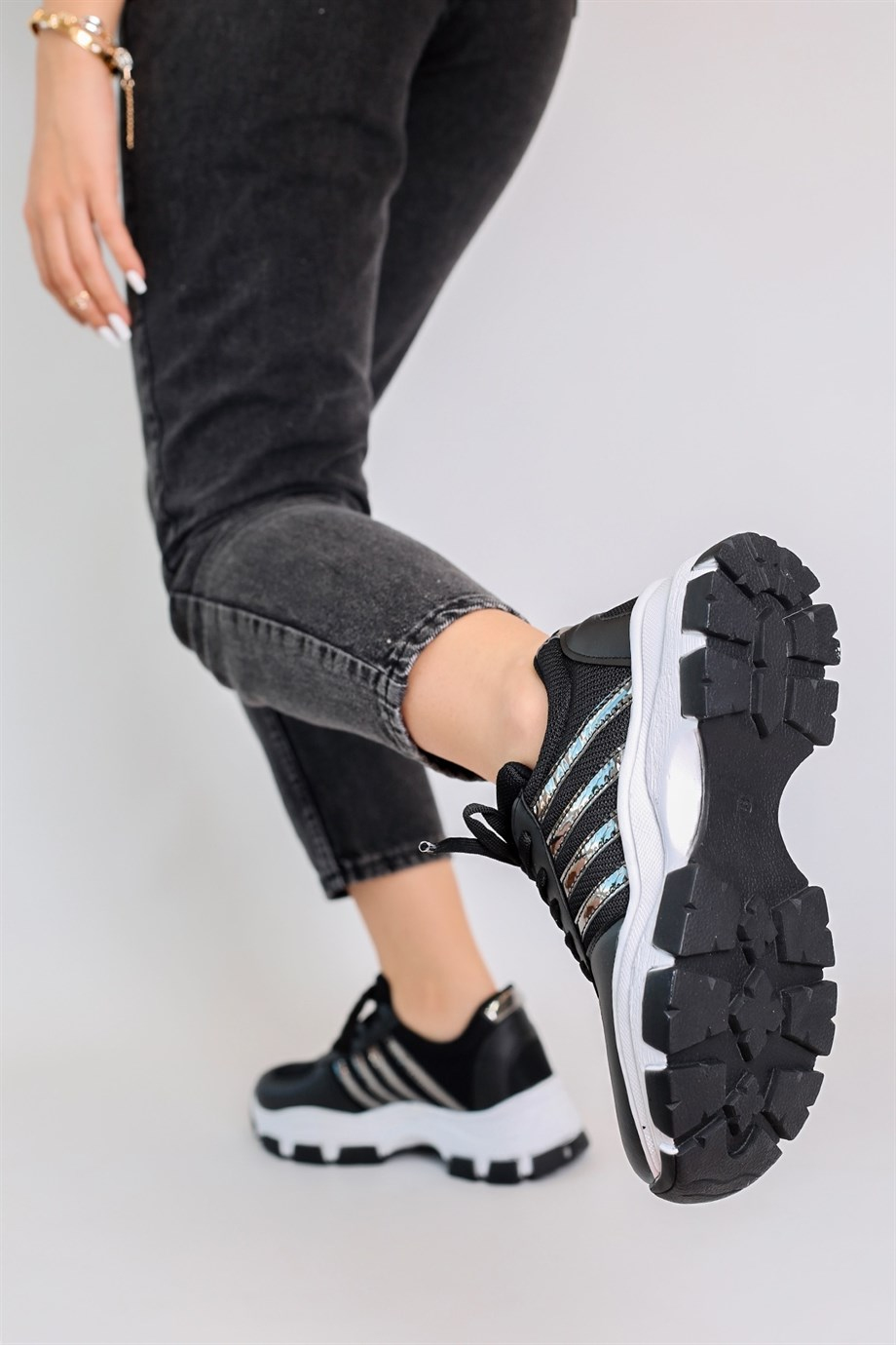 Wake Model 5 Cm Tabanli Yeni Sezon Sneakers Spor Ayakkabi Siy.gumus