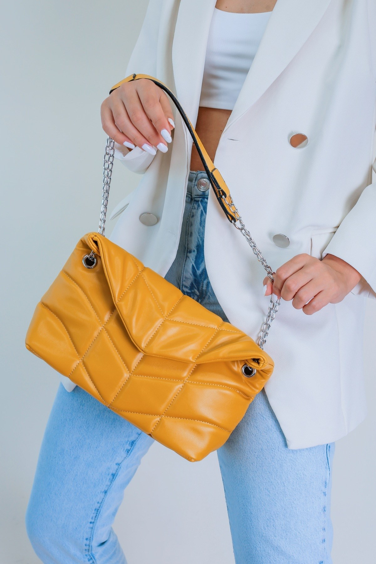 Zanck Model Yeni Sezon Zincir Detayli Çanta Sari