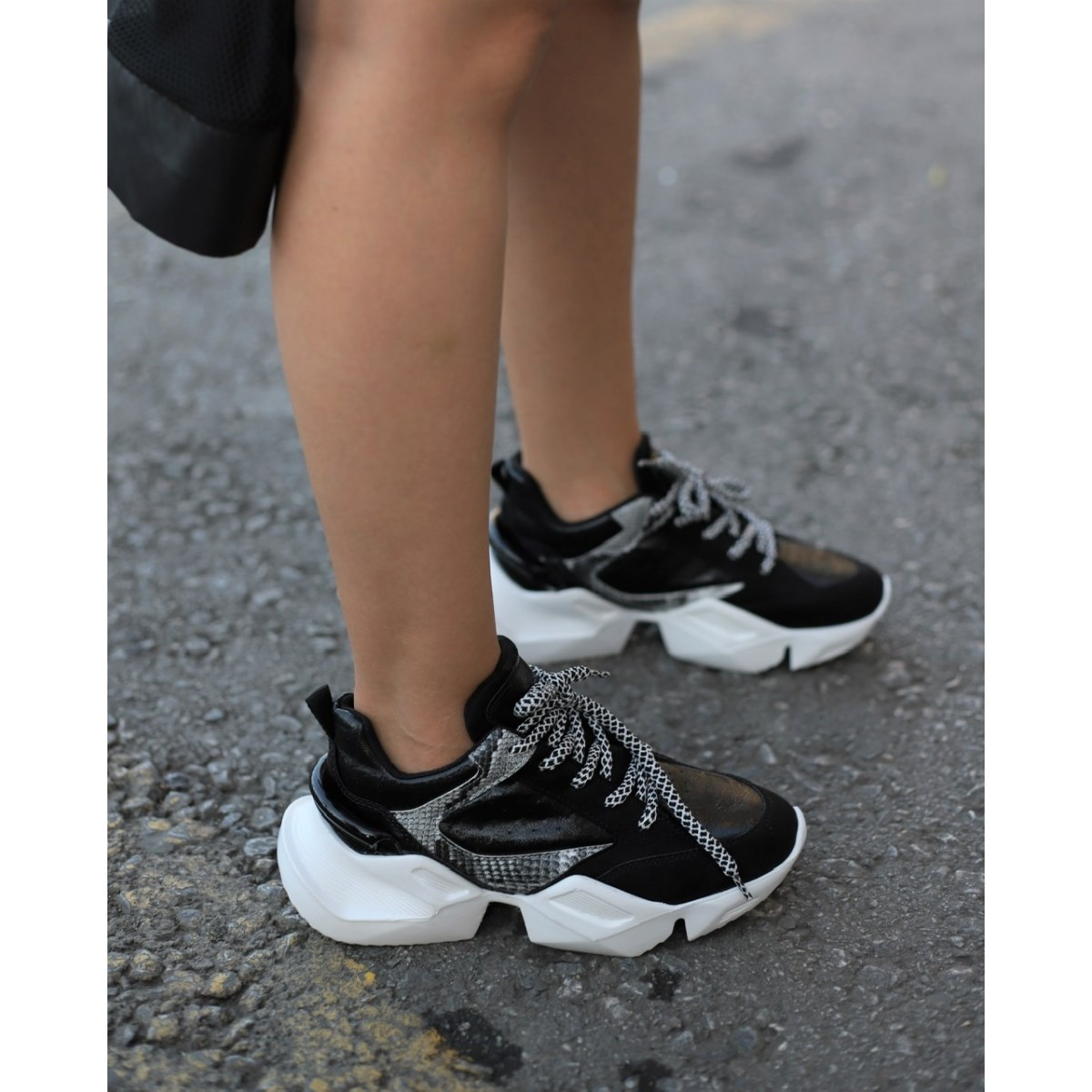 Zoe Model 5Cm Tabanli Sneakers Siy.suet