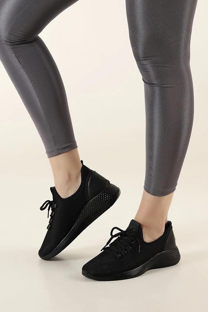 Fileli Spor Ayakkabı 814 - Siyah