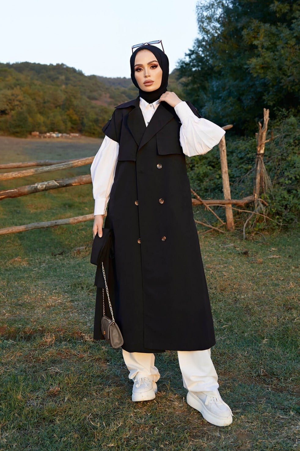 Kolsuz Oversize Kuşaklı Trençkot  - Siyah