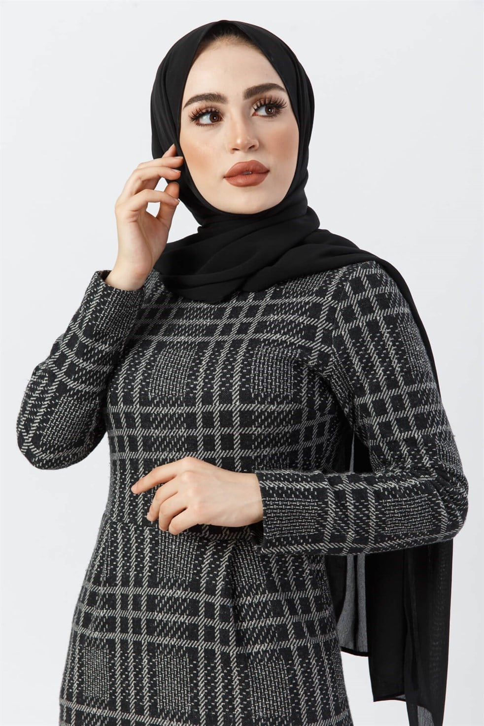 Pile Detaylı Cepli Kareli Elbise - SİYAH