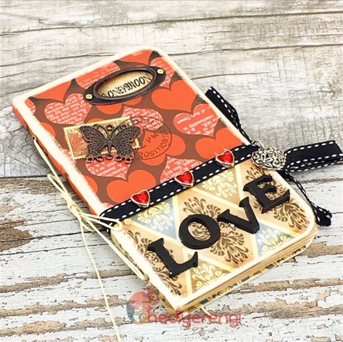 Aşk Temalı Love Mini Retro Hatıra Defteri 