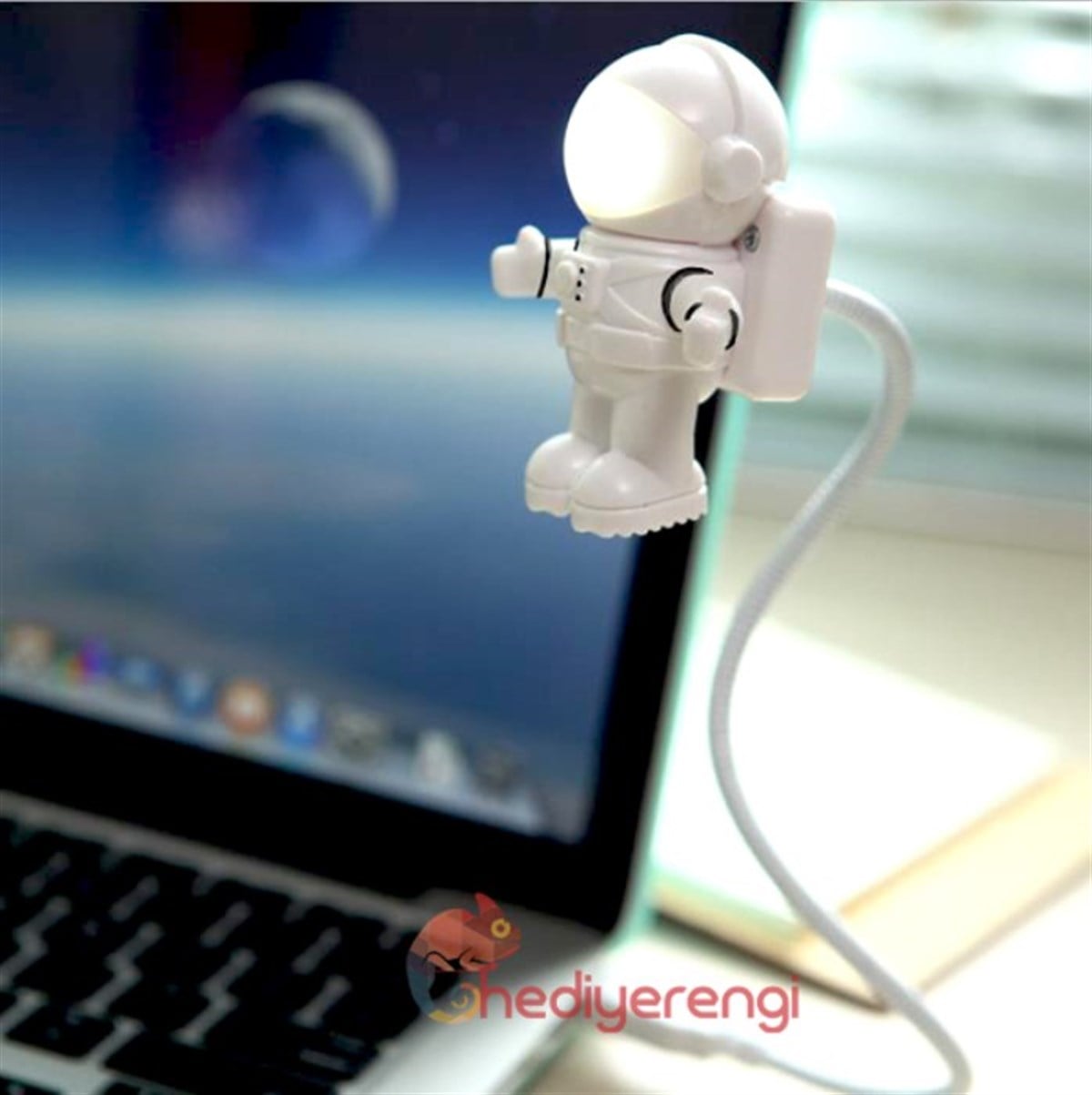 Astronot Temalı Usb Ledli Lamba