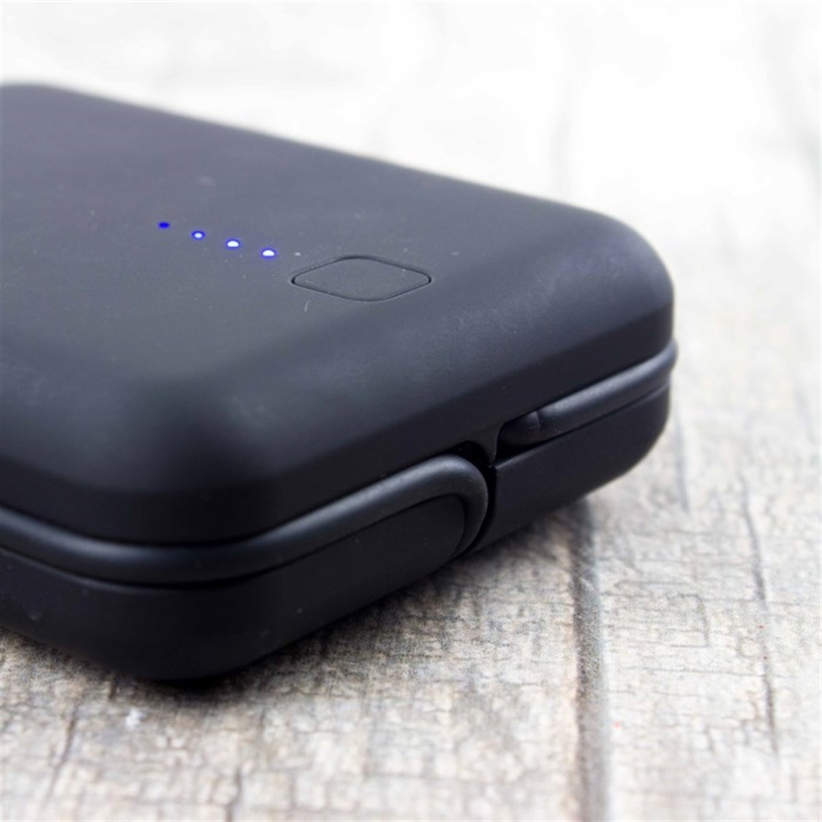 İsme Özel 5200 Mah. Powerbank ve Kalem Seti Özel Tasarım Kutulu Siyah